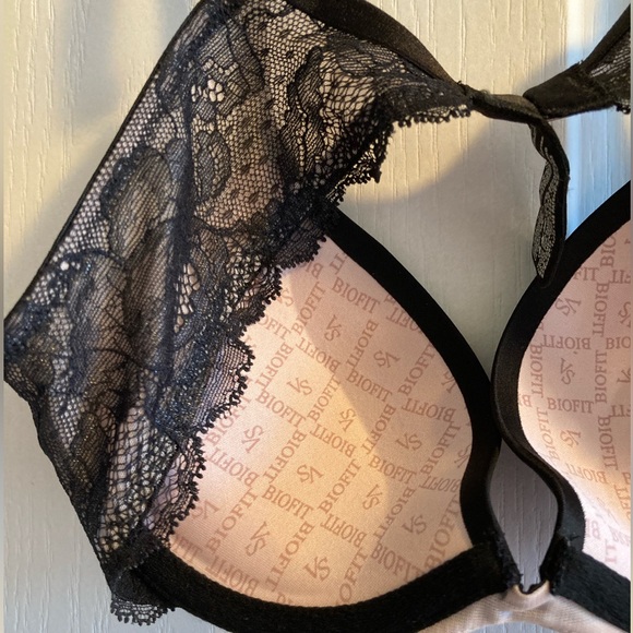 VICTORIA’S SECRET Bio Fit Lace Bra - Picture 5 of 7